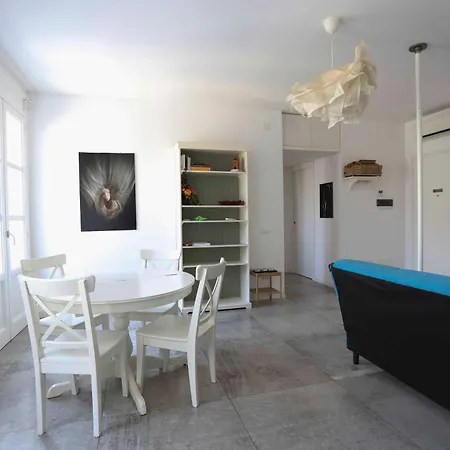Aerial House Appartamento *